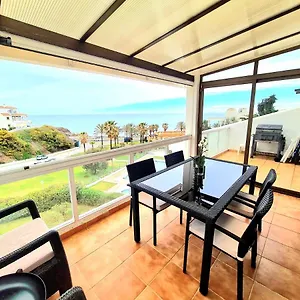 sunrise-sea-views-eco-apartment-with-swimming-pool.es-andalucia.com/