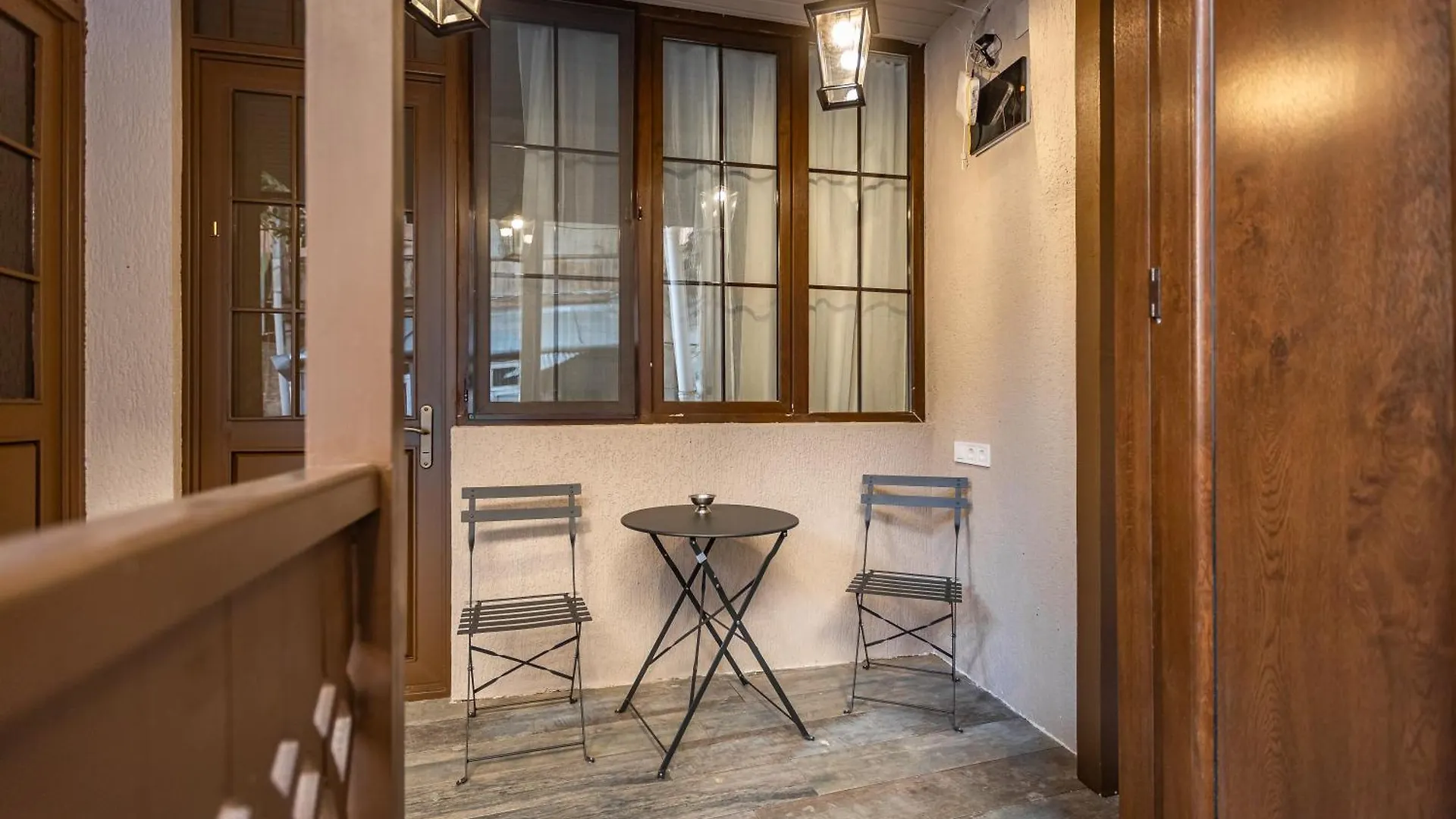 Cozy Baity Tbilisi Apartment Georgia