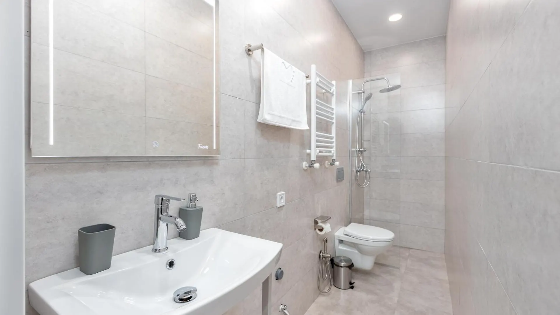 Cozy Baity Tbilisi Apartment